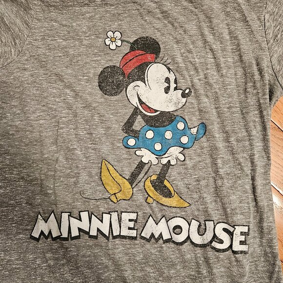 Minnie Mouse Tshirt - Picture 2 of 4
